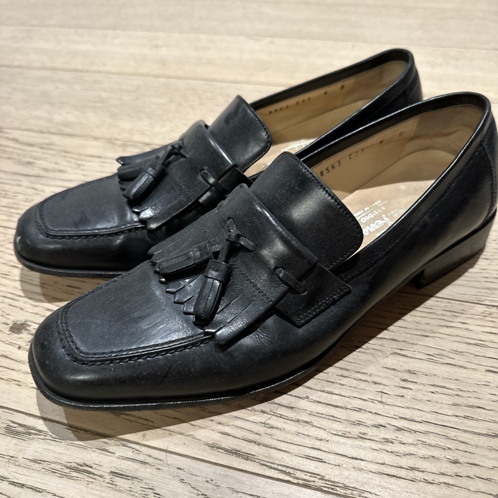 Salvatore Ferragamo Size 8 Loafers